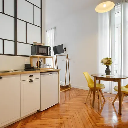 Mezzanine Orange Apartamento *