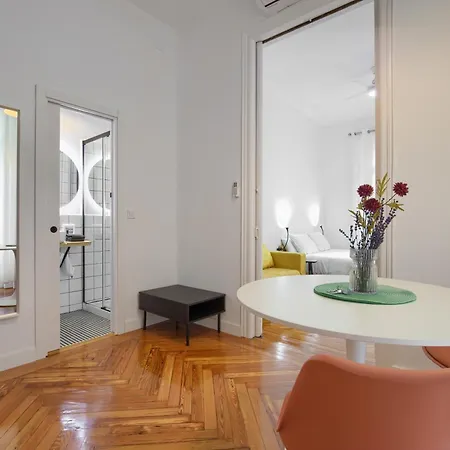 Mezzanine Orange *