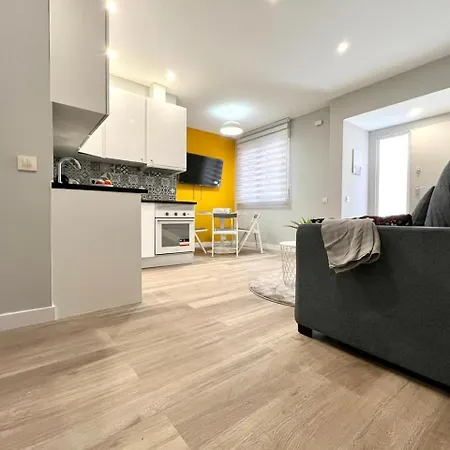 Hermoso Apartamento En * Madrid