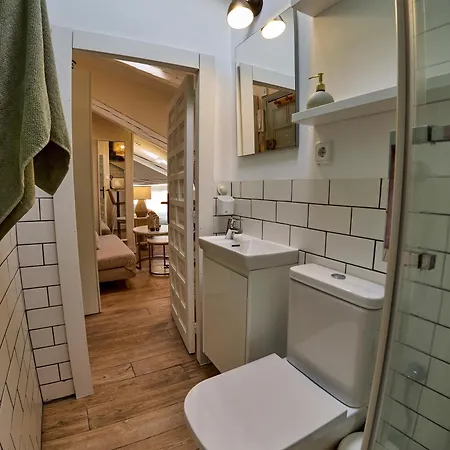 Appartement Encantador Atico En El Centro De By Bebalmy