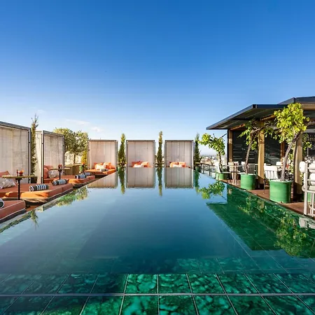Bless - The Leading Of The World 5* Madrid