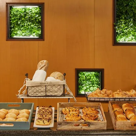 Crowne Plaza - Centre Retiro By Ihg Hotel 4*