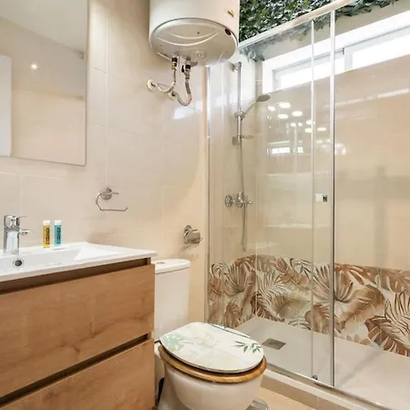 Apartamento Exterior Flat In The Golden Mile In - 3 *