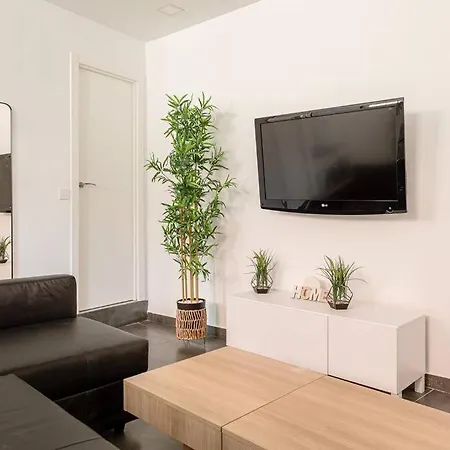 Bonito En Tetuan - Algodonales Apartamento Madrid