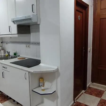 Bonito Y Acogedor Estudio Madrid
