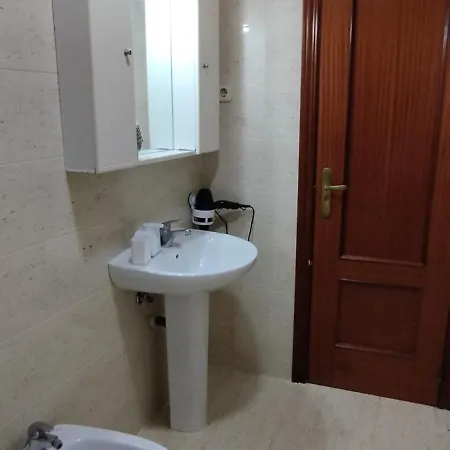 Bonito Y Acogedor Estudio * Madrid