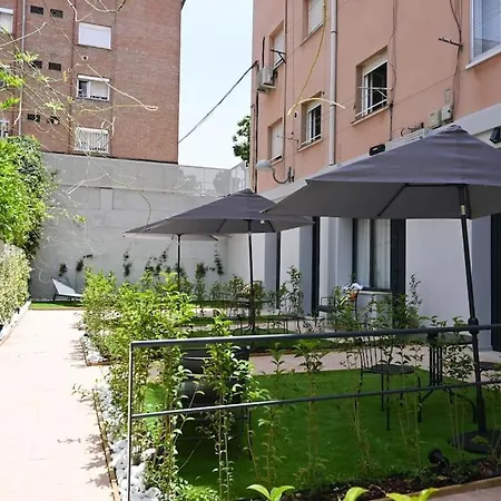 For Comodo De Un Gan5a * Madrid