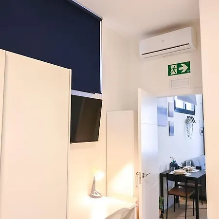 For Comodo De Un Gan5a Apartment