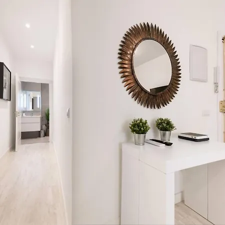 Apartment Charming Lavapies Town Madrid