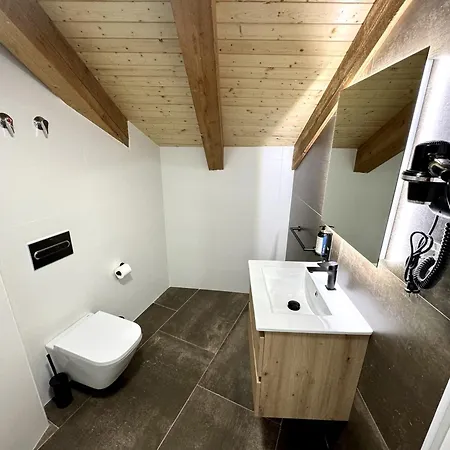 Cavabajasuites Apartment Madrid