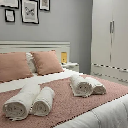 Encanto Madrileno En El Centro Apartment *
