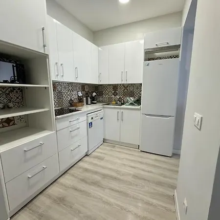 Encanto Madrileno En El Centro Apartment