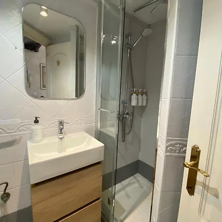 Nuevo Y Moderno Apartamento En Apartment *