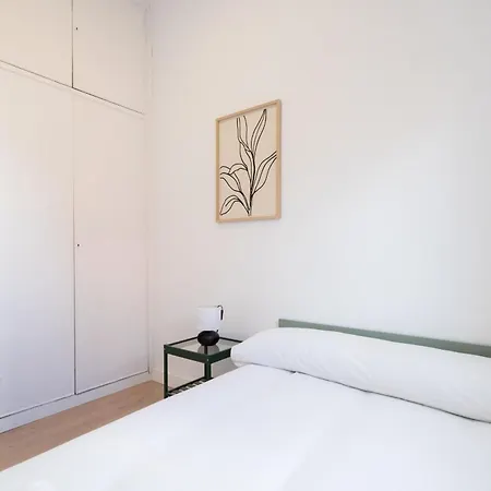 Apartamento De Dos En Avenida De La Albufera Apartment *