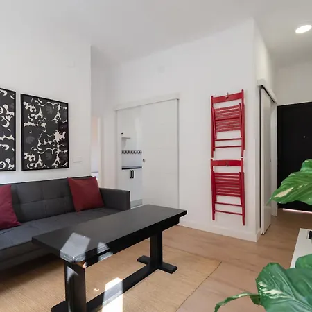 Apartamento De Dos En Avenida De La Albufera Madrid