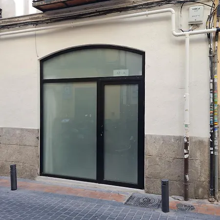 Cozy Madera Apartment Madrid