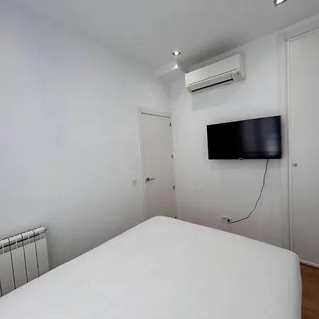 Flat In The Barrio De Delicias, Apartamento Madrid