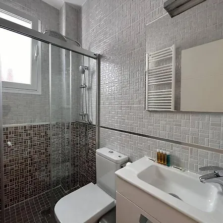 Flat In The Barrio De Delicias, Apartamento *