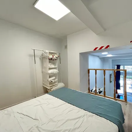Duplex Manzanares Izq Amarillo Temporal Apartment Madrid