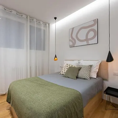 Castellana Norte I Calle Paseo De La Castellana 3br 3bh Apartamento *