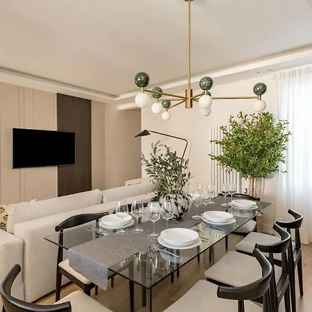Centro Xviii Calle Montera 4br 4bh *