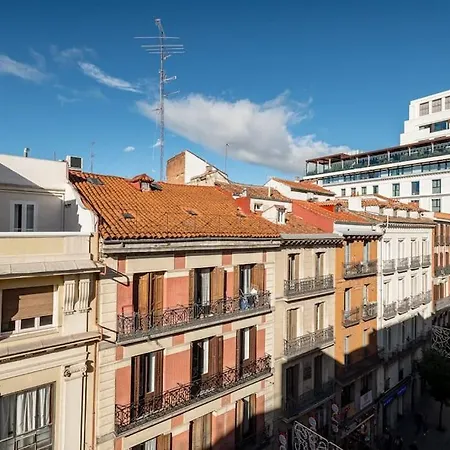Centro Xviii Calle Montera 4br 4bh *