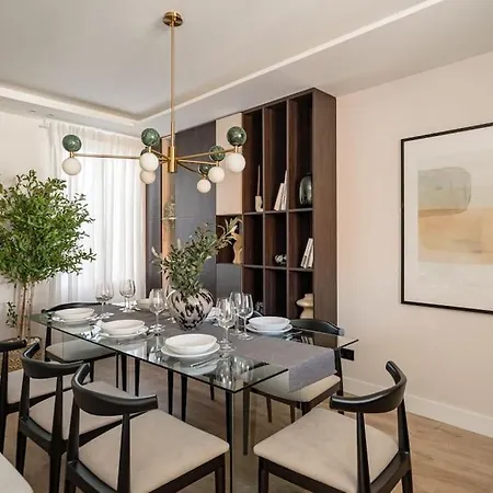 Apartment Centro Xviii Calle Montera 4br 4bh Madrid