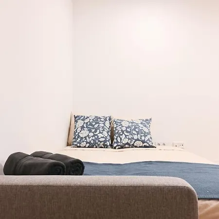 Apartment For Lindo Estudio Temporal En Barrio Justicia Slr16