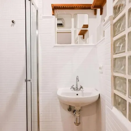 Apartment For Lindo Estudio Temporal En Barrio Justicia Slr16 *