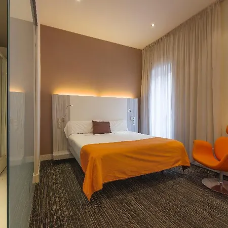 Icon Embassy Madri