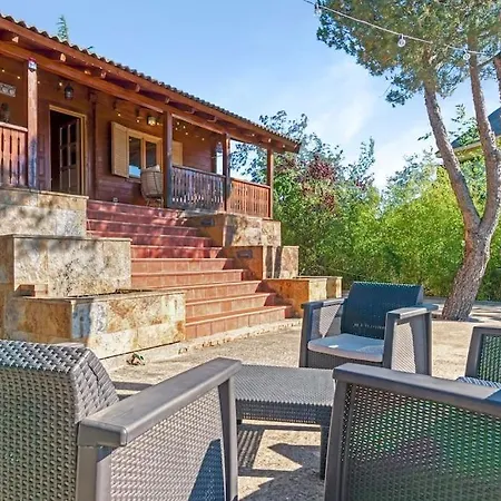 Villa Cozy Wood Cabin, Casino, Pool, 25 Min To Center *