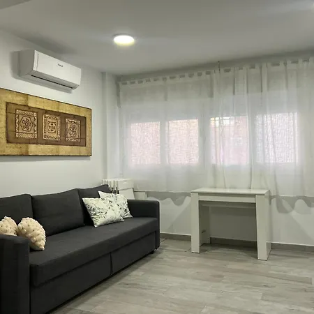 Cozy Up To 6 Persons 3 Min To Metro Madrid