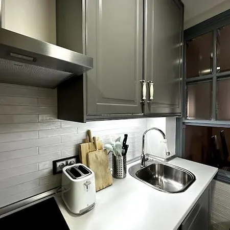 Apartamento Con Parking En Centro De Madrid-chamberi Madrid