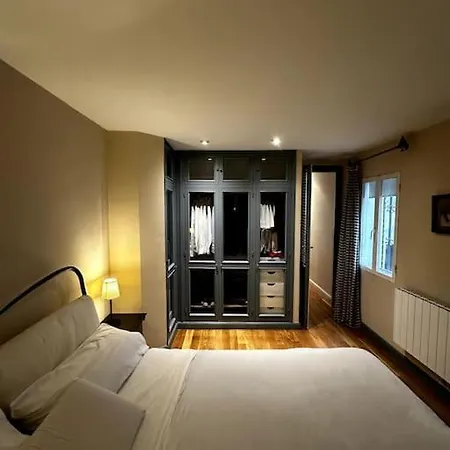 Apartamento Con Parking En Centro De Madrid-chamberi Apartment *