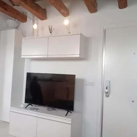Apartamento Emblematic Flat In - Arenal Madri