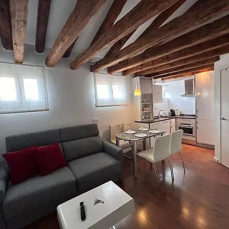 Emblematic Flat In - Arenal *
