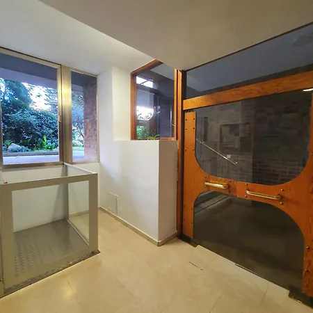 Apartamento Libros Y Plantas A 5 Minutos Del Centro En Bus