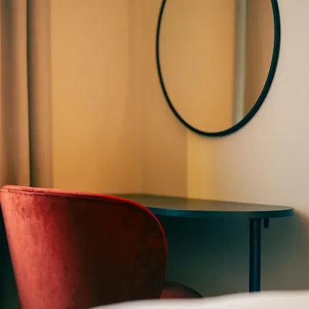 Ibis Styles Centro Maravillas 2*