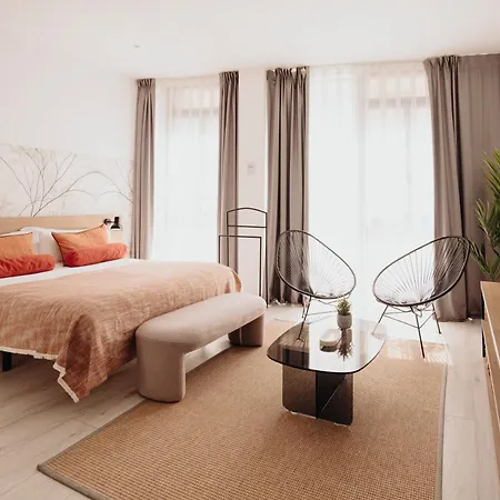 Aparthotel Aspasios Atocha 4*