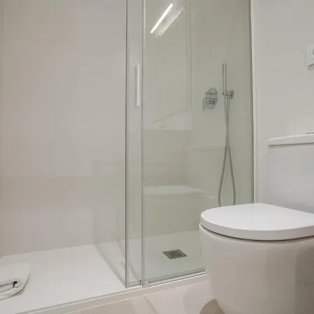 Apartment Cozy And Modern-1bedroom 1bathroom-chamberi *