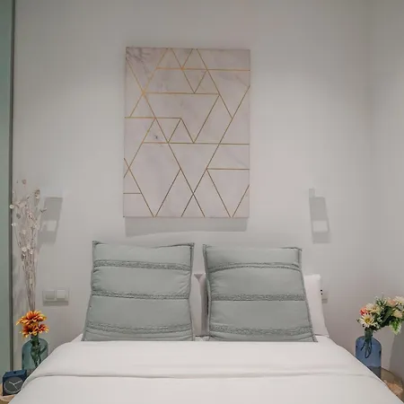 Cozy And Modern-1bedroom 1bathroom-chamberi