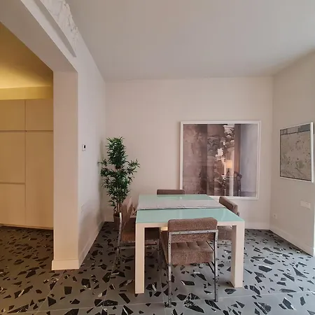 Center With 2 Bedrooms * Madrid