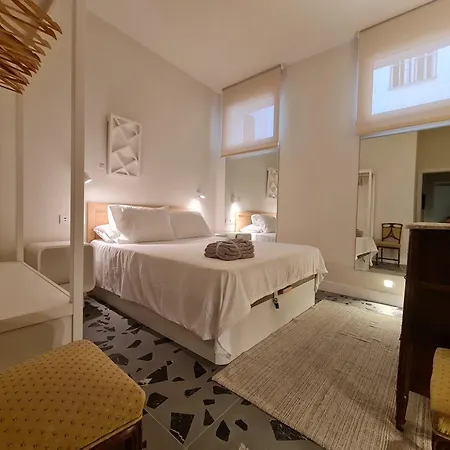 Center With 2 Bedrooms * Madrid
