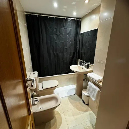Apartment B&c