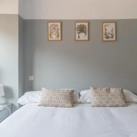 Apartment Bright Apartment-1bedroom 1bath-salamanca *