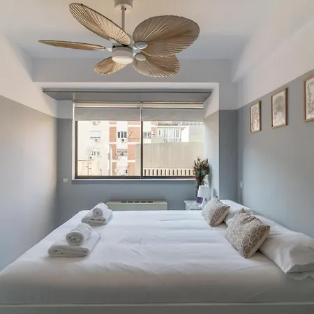 Apartment Bright Apartment-1bedroom 1bath-salamanca *