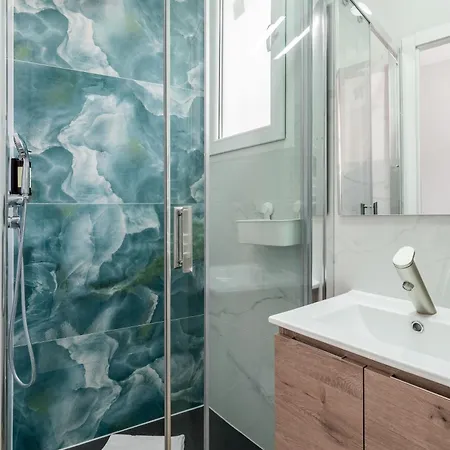 Charming De Vallecas Apartment Madrid