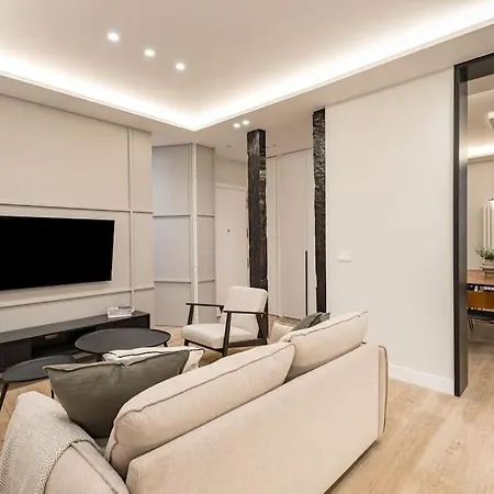 Malasana Viii Calle Jesus Del Valle 3br 3bh * Madrid