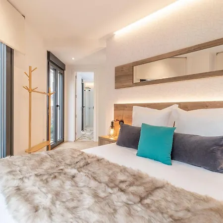 Stylish Center Retreat For 4 Explore From Espoz Y Mina Apartment