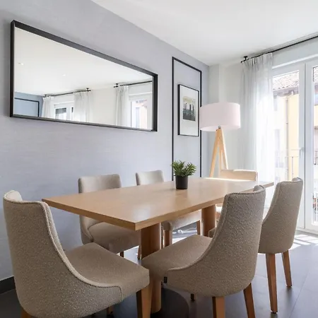 Escape In Trendy Triplex With Terrace In The Heart Of Toledo Atico Ii * Madrid